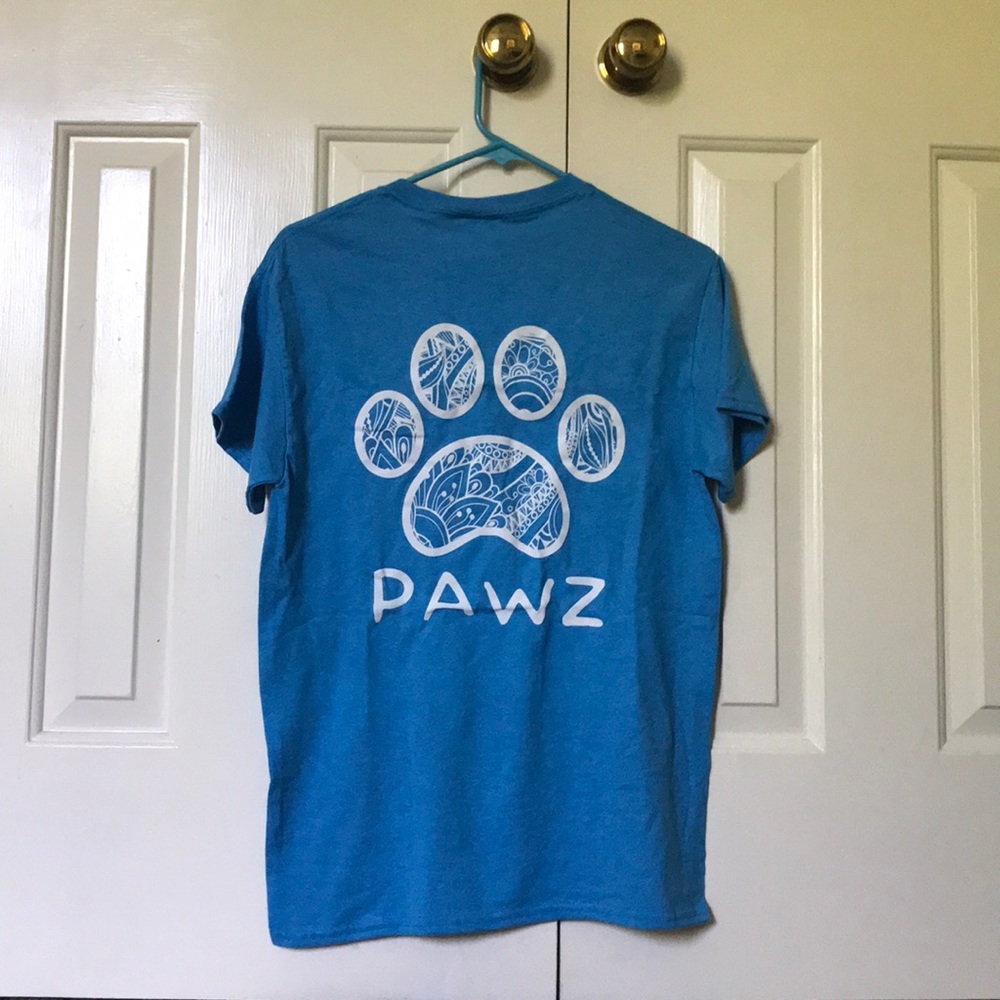 Paws T-shirt